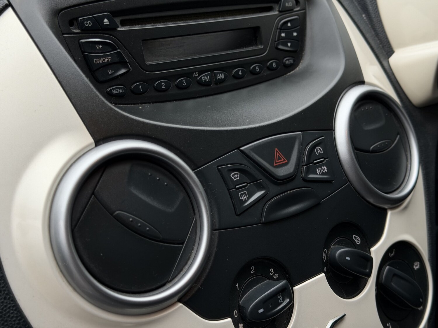 Used Ford Ka 2013 for sale - 77508615: Photo 16