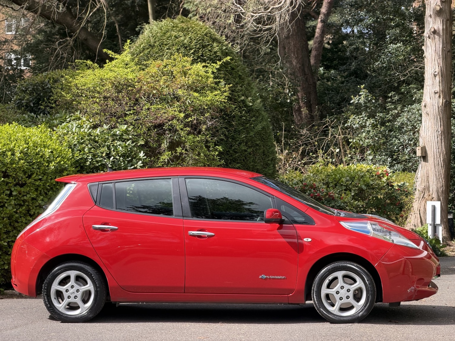 Used Nissan Leaf 2017 for sale - 78098253: Photo 5