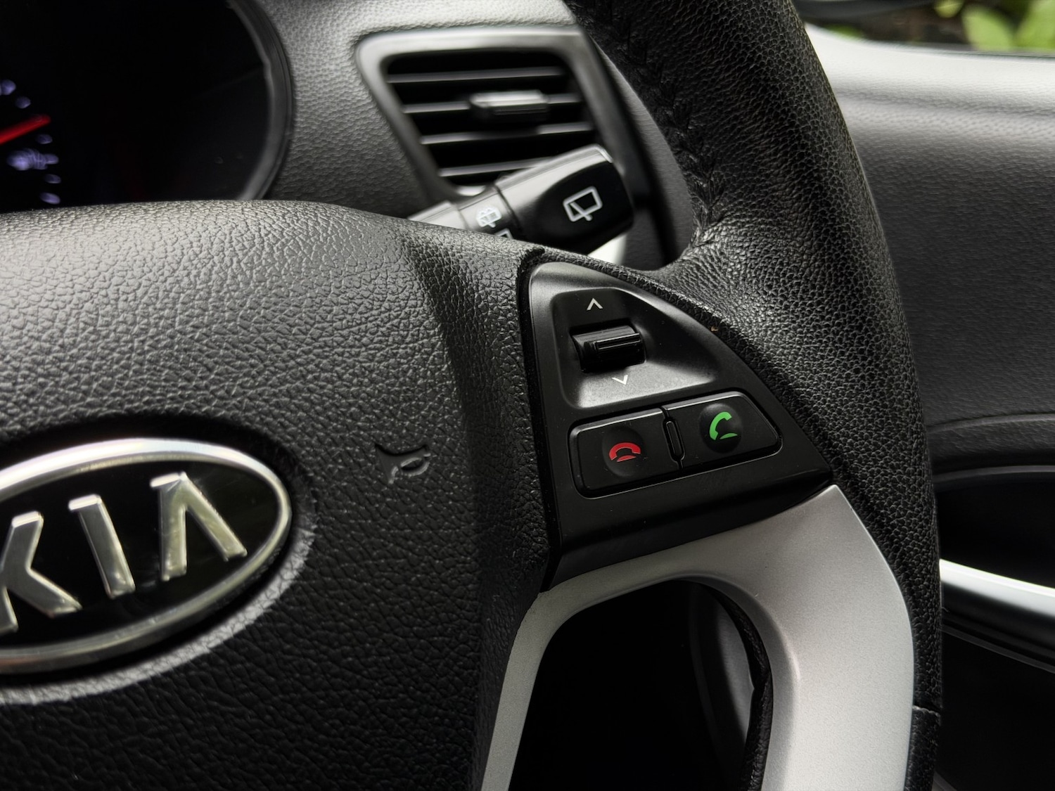 Used Kia Picanto 2011 for sale - 76380332: Photo 17