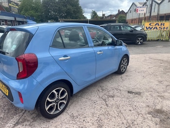 Used Kia Picanto 2018 for sale - 78822517: Photo