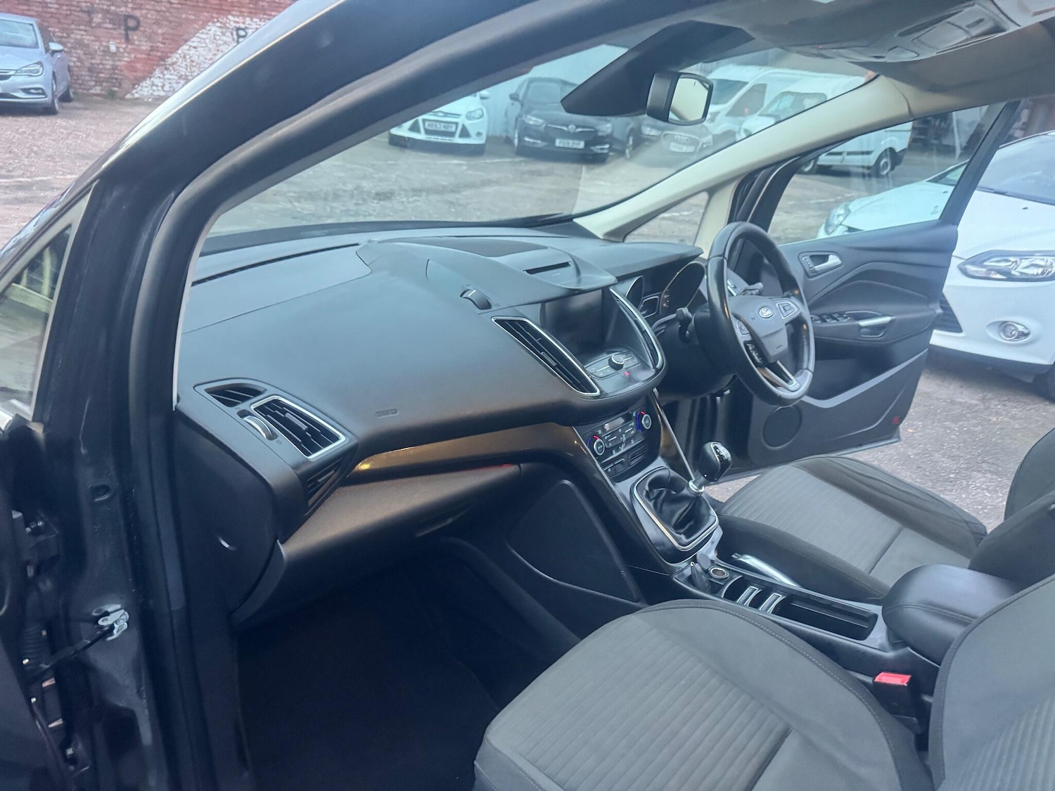 Used Ford Grand C-Max 2016 for sale - 76899074: Photo 18