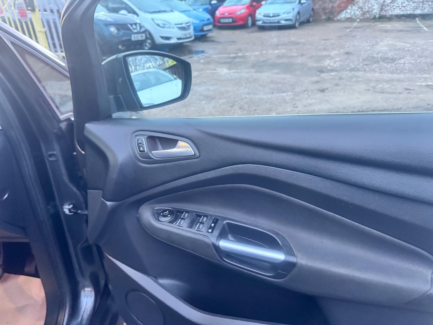 Used Ford Grand C-Max 2016 for sale - 76899074: Photo 28