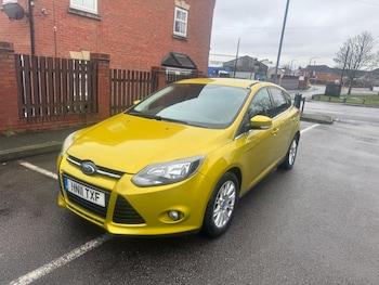 Used Ford Focus 2011 for sale - 77345090: Photo