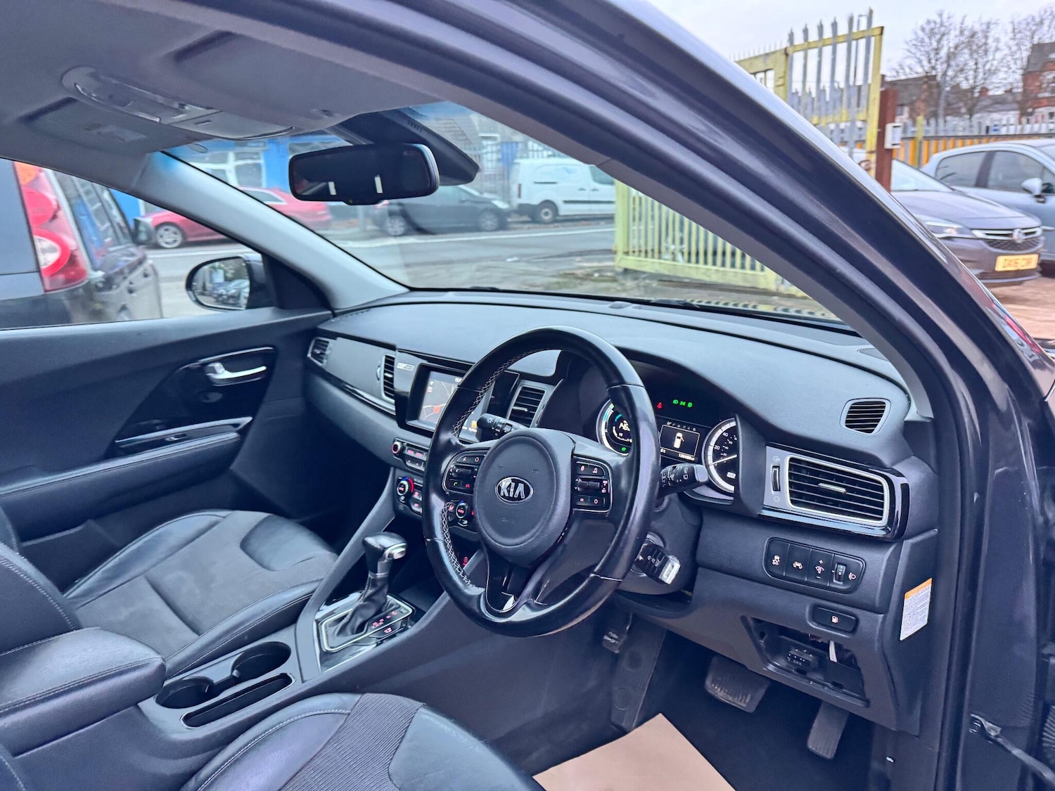 Used Kia Niro 2016 for sale - 77074000: Photo 11