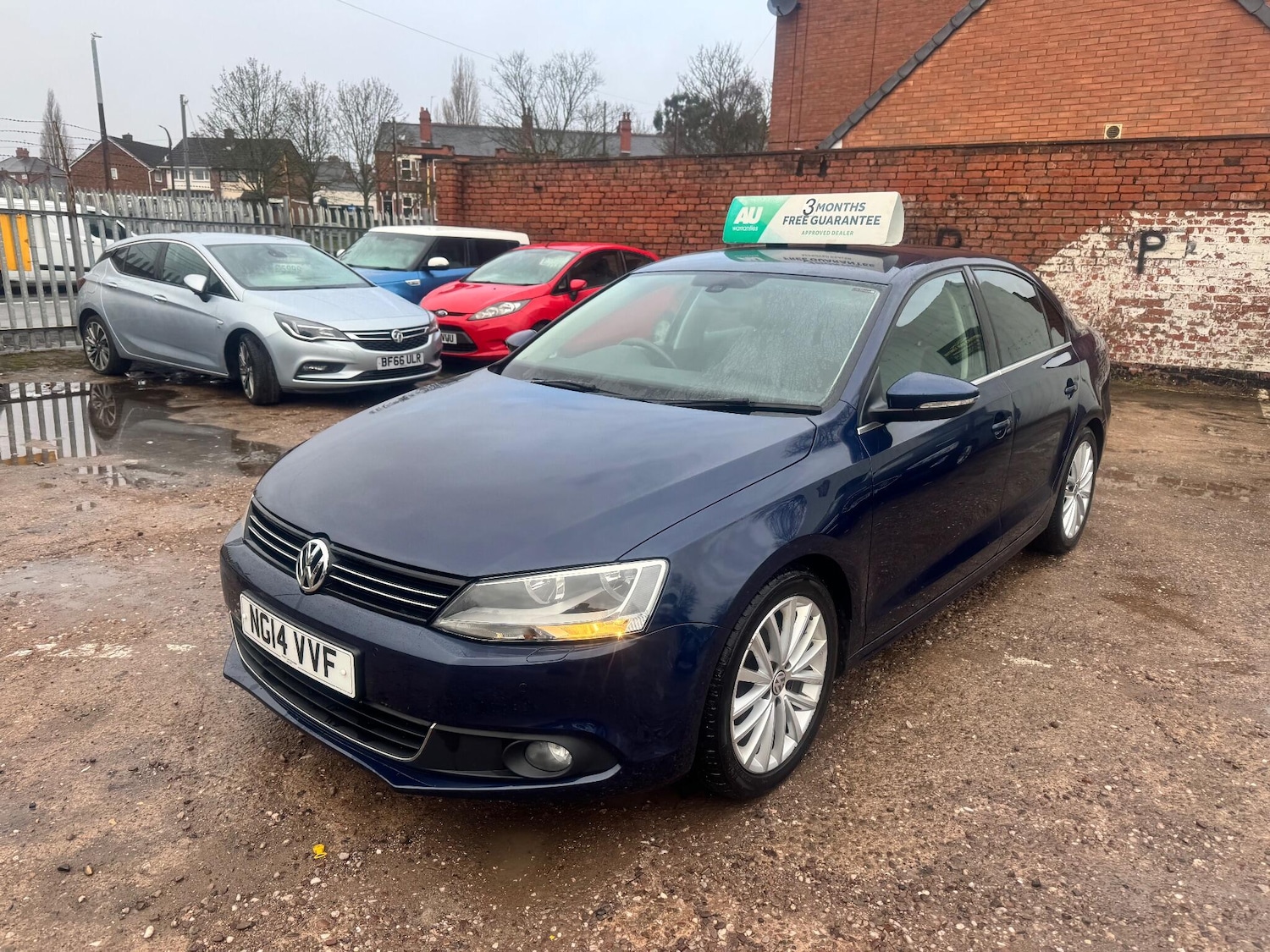 Used Volkswagen Jetta 2014 for sale - 77175446: Photo 3