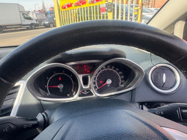 Used Ford Fiesta 2012 for sale - 74196594: Photo 25