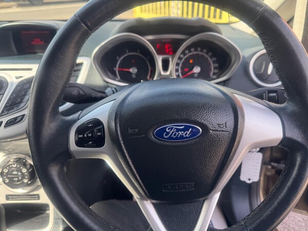 Used Ford Fiesta 2012 for sale - 74196594: Photo 27