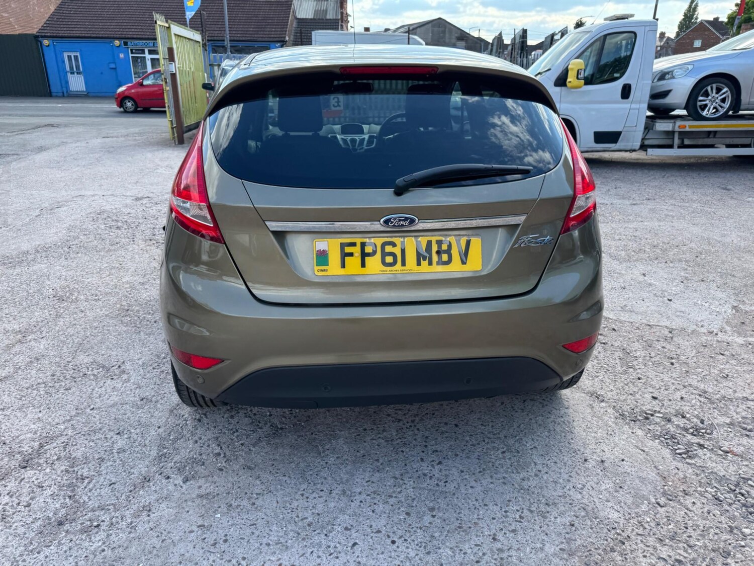 Vehicle 6