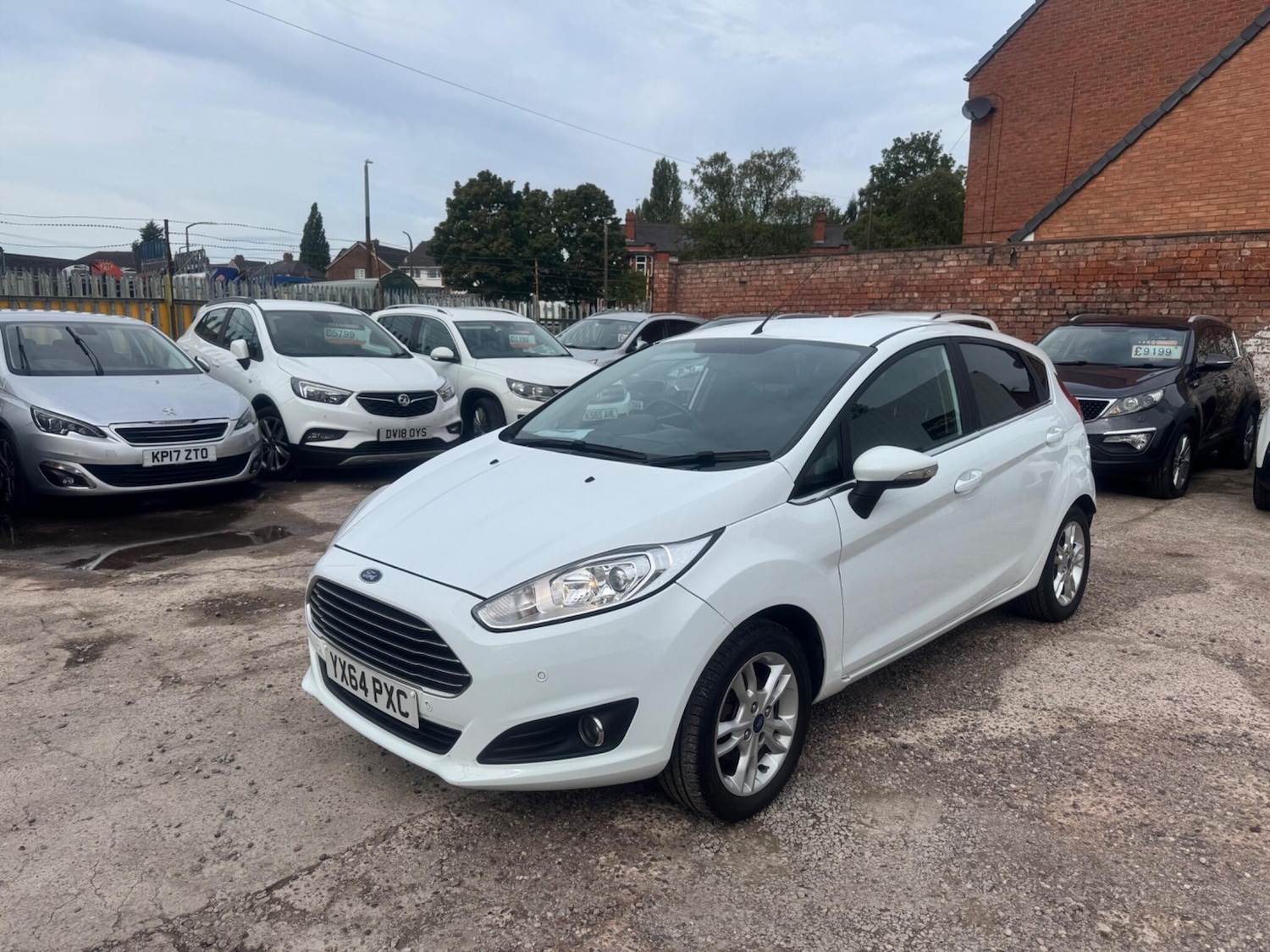 Used Ford Fiesta for sale - 76996753: Photo 2