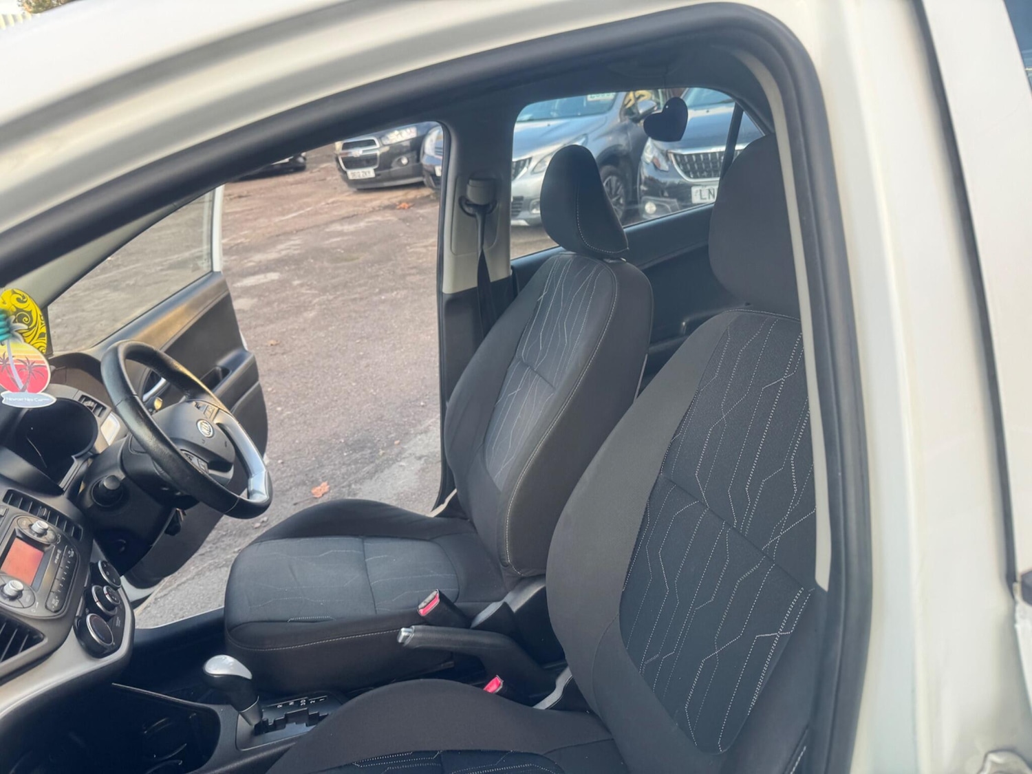 Used Kia Picanto 2012 for sale - 77344655: Photo 16