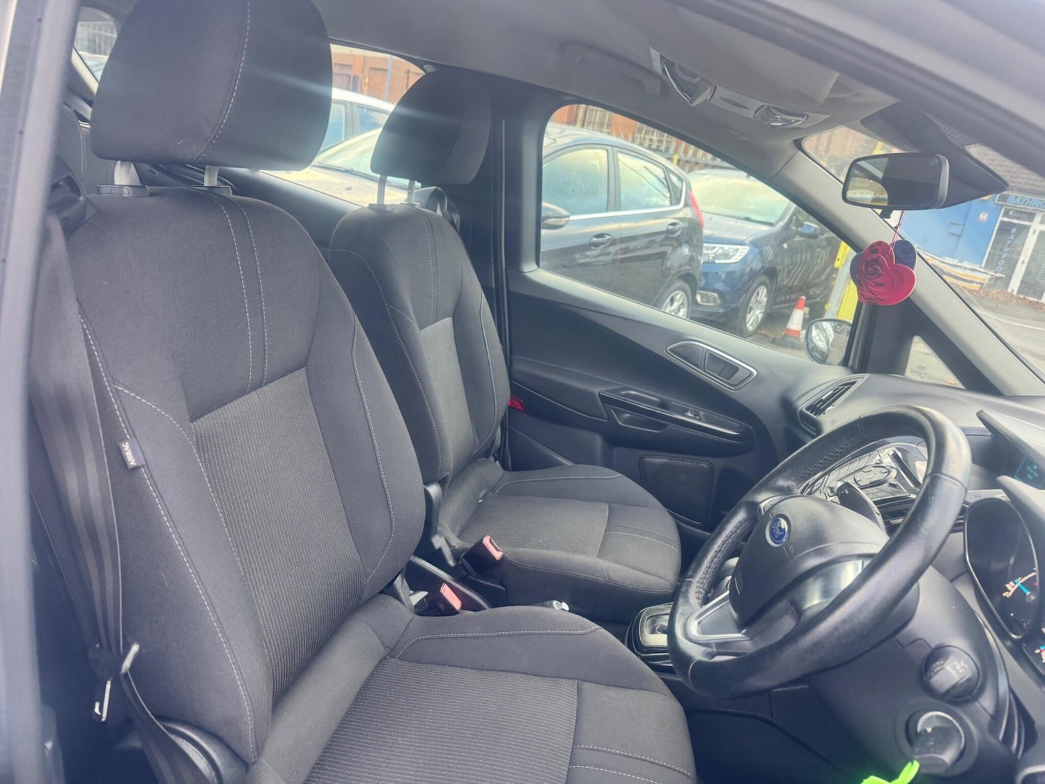 Used Ford B-MAX 2015 for sale - 76619754: Photo 13