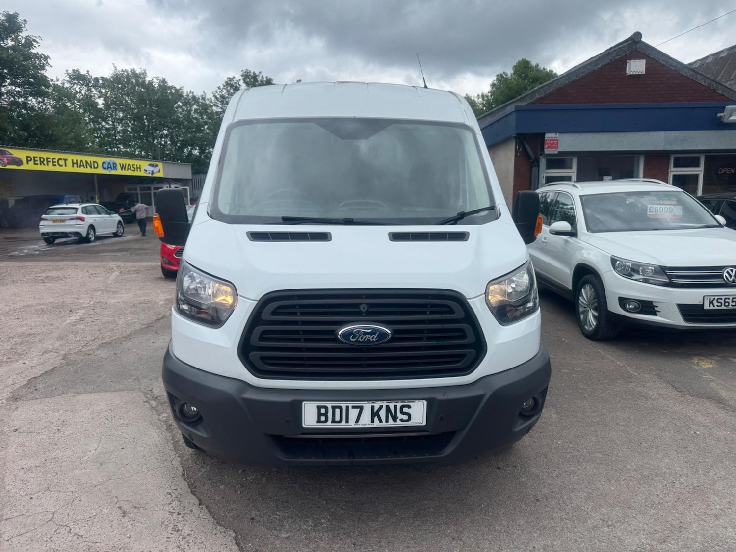 Used Ford Transit 2017 for sale - 76422701: Photo 2