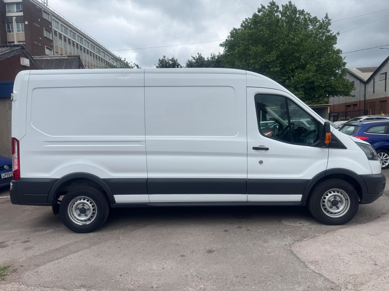 Used Ford Transit 2017 for sale - 76422701: Photo 7