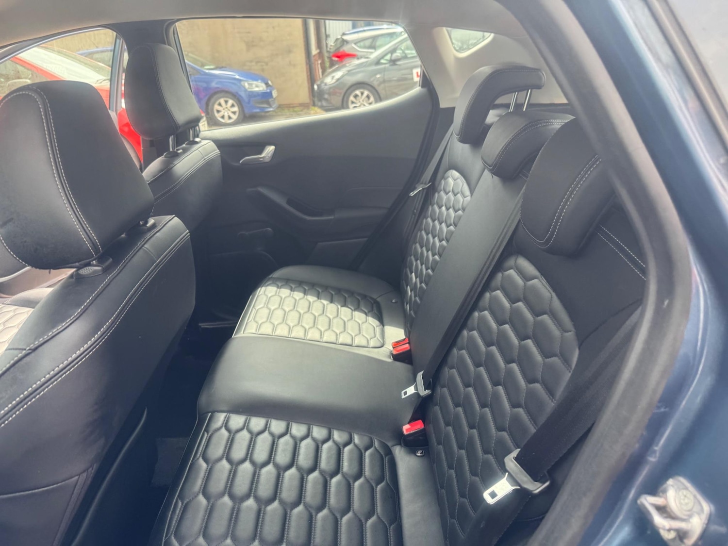 Used Ford Fiesta 2018 for sale - 76370512: Photo 16