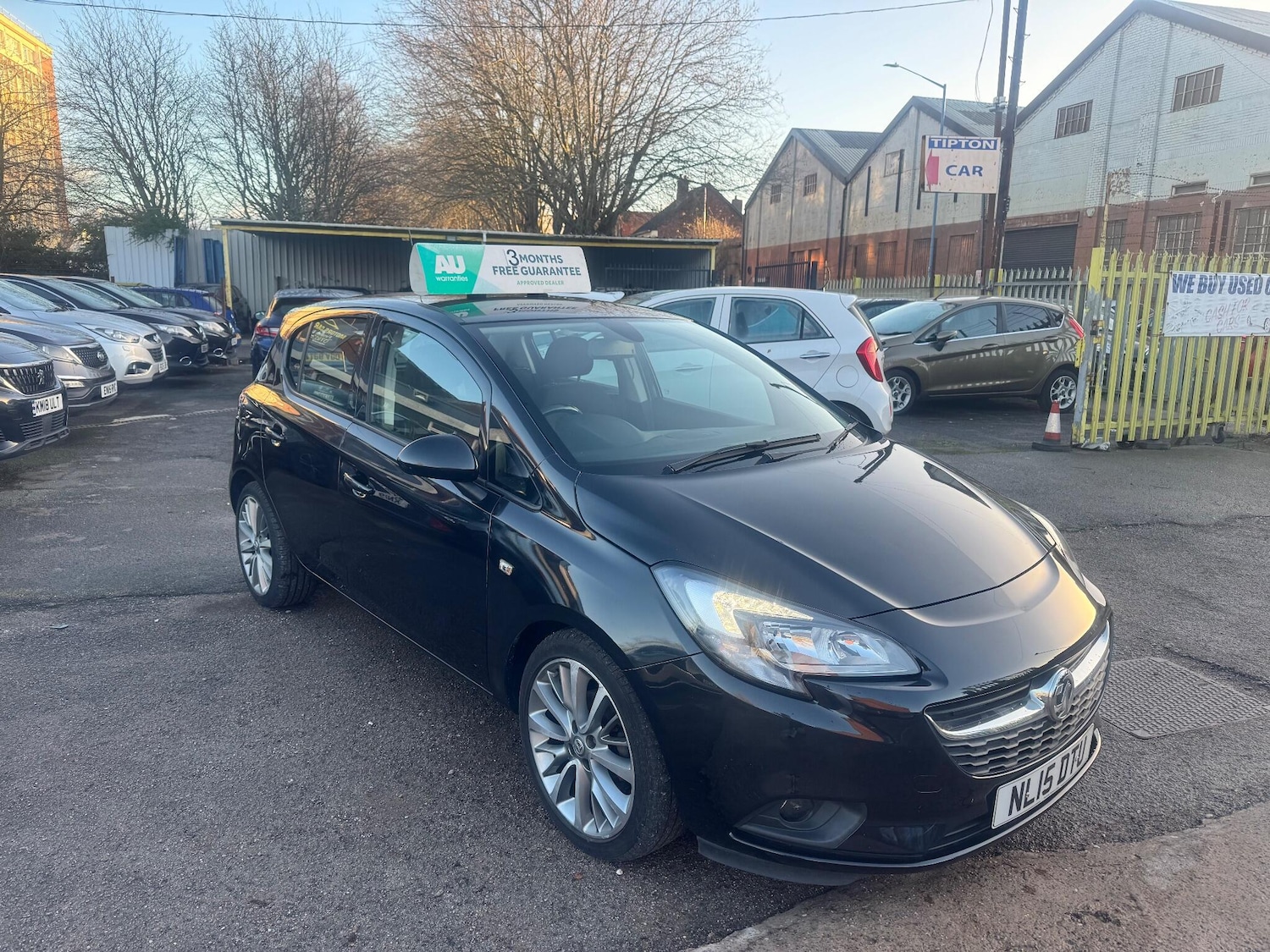 Used Vauxhall Corsa 2015 for sale - 77015654: Photo 3