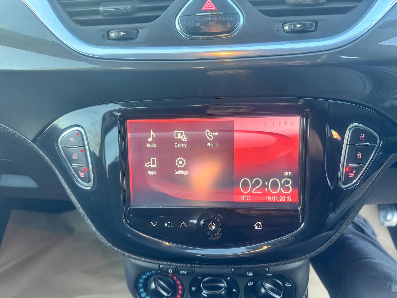 Used Vauxhall Corsa 2015 for sale - 77015654: Photo 40