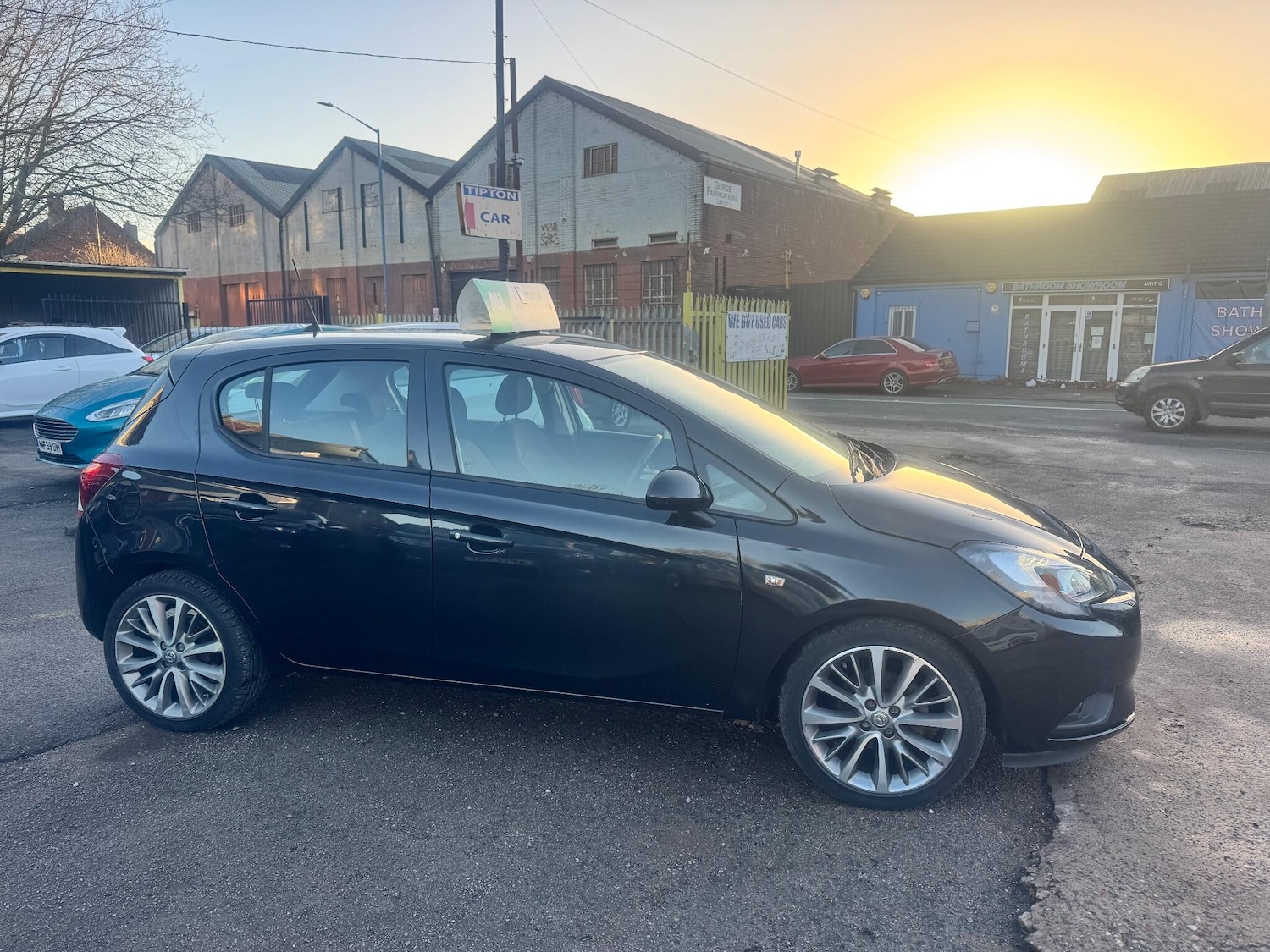 Used Vauxhall Corsa 2015 for sale - 77015654: Photo 8
