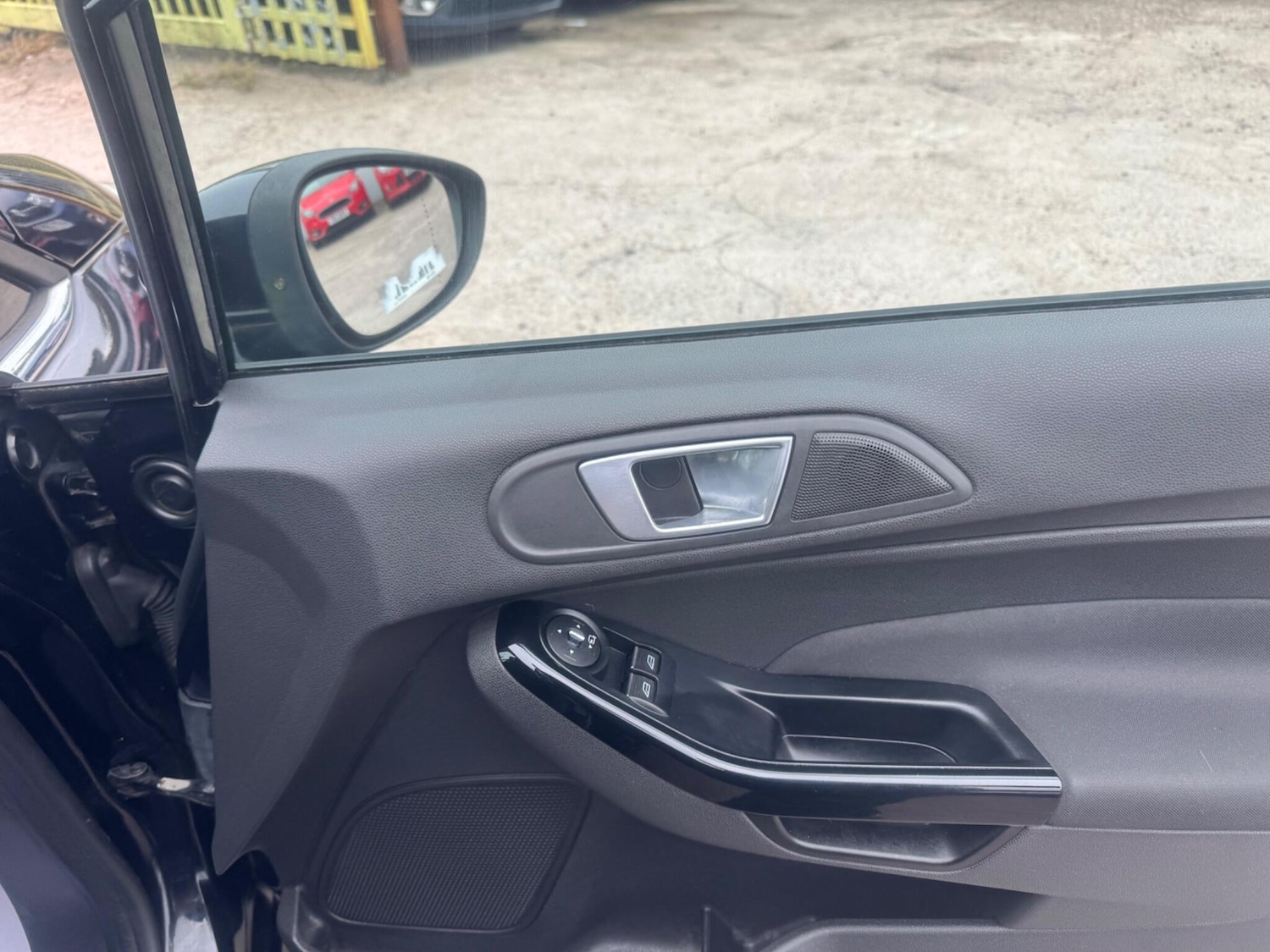 Used Ford Fiesta 2013 for sale - 76137183: Photo 34