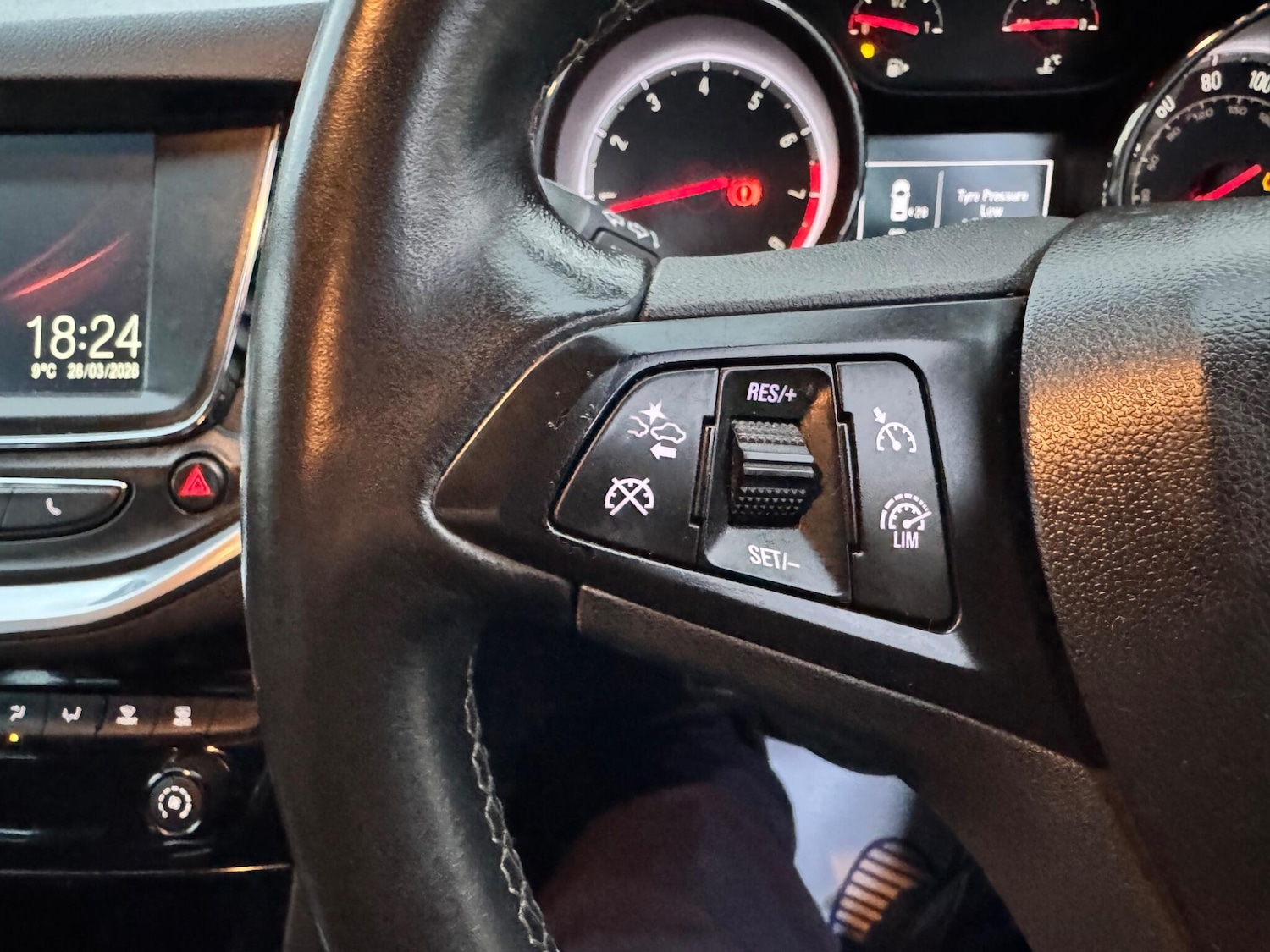 Used Vauxhall Astra for sale - 78047870: Photo 15