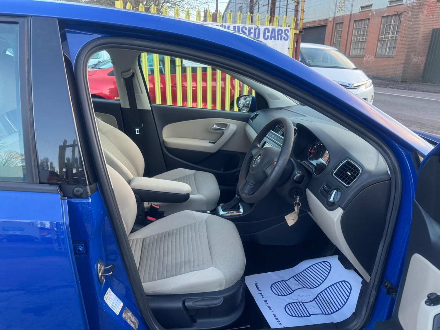 Vehicle 29