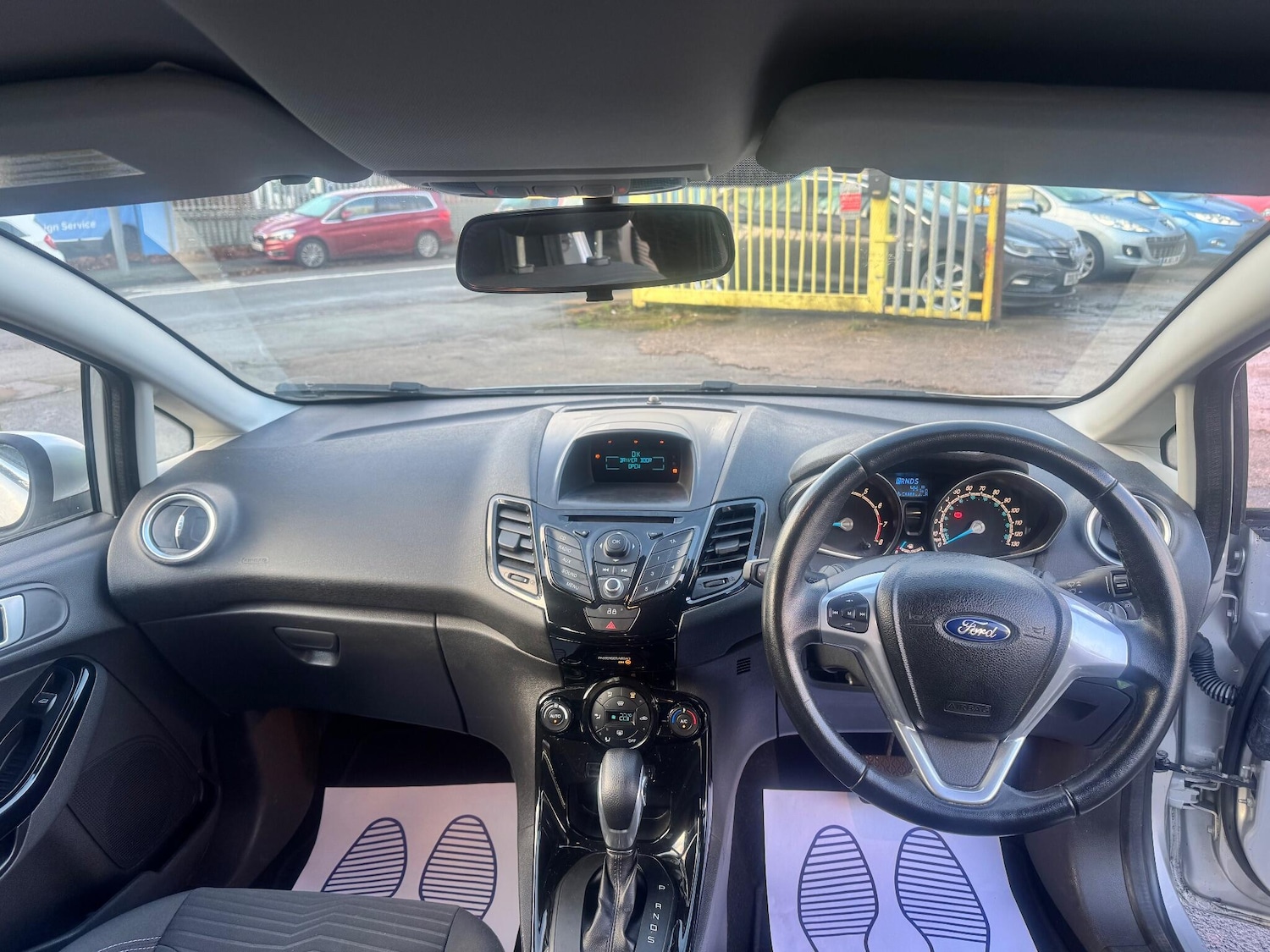 Used Ford Fiesta 2013 for sale - 77016281: Photo 13