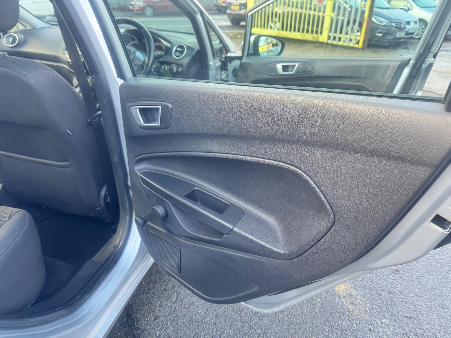 Used Ford Fiesta 2013 for sale - 77016281: Photo 38