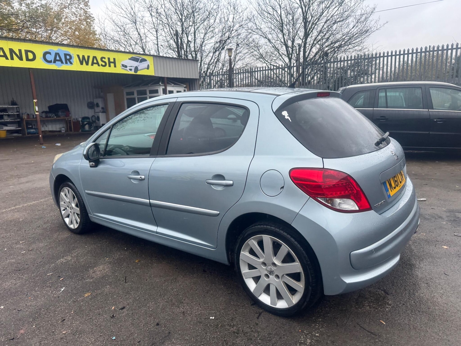Used Peugeot 207 2011 for sale - 76855785: Photo 12