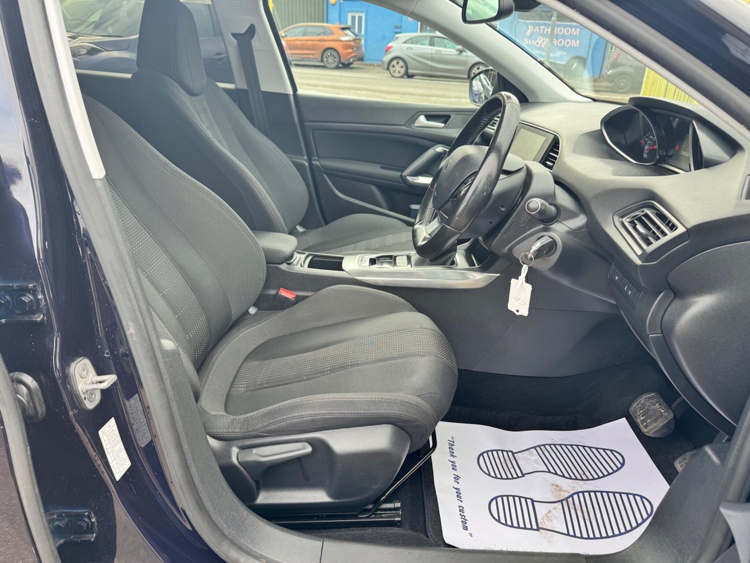 Used Peugeot 308 2015 for sale - 77633761: Photo 21