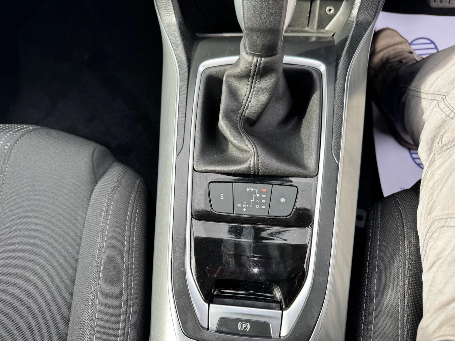 Used Peugeot 308 2015 for sale - 77633761: Photo 22