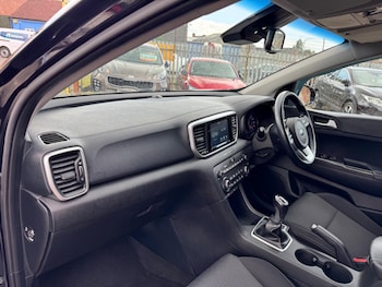 Used Kia Sportage 2018 for sale - 78855262: Photo