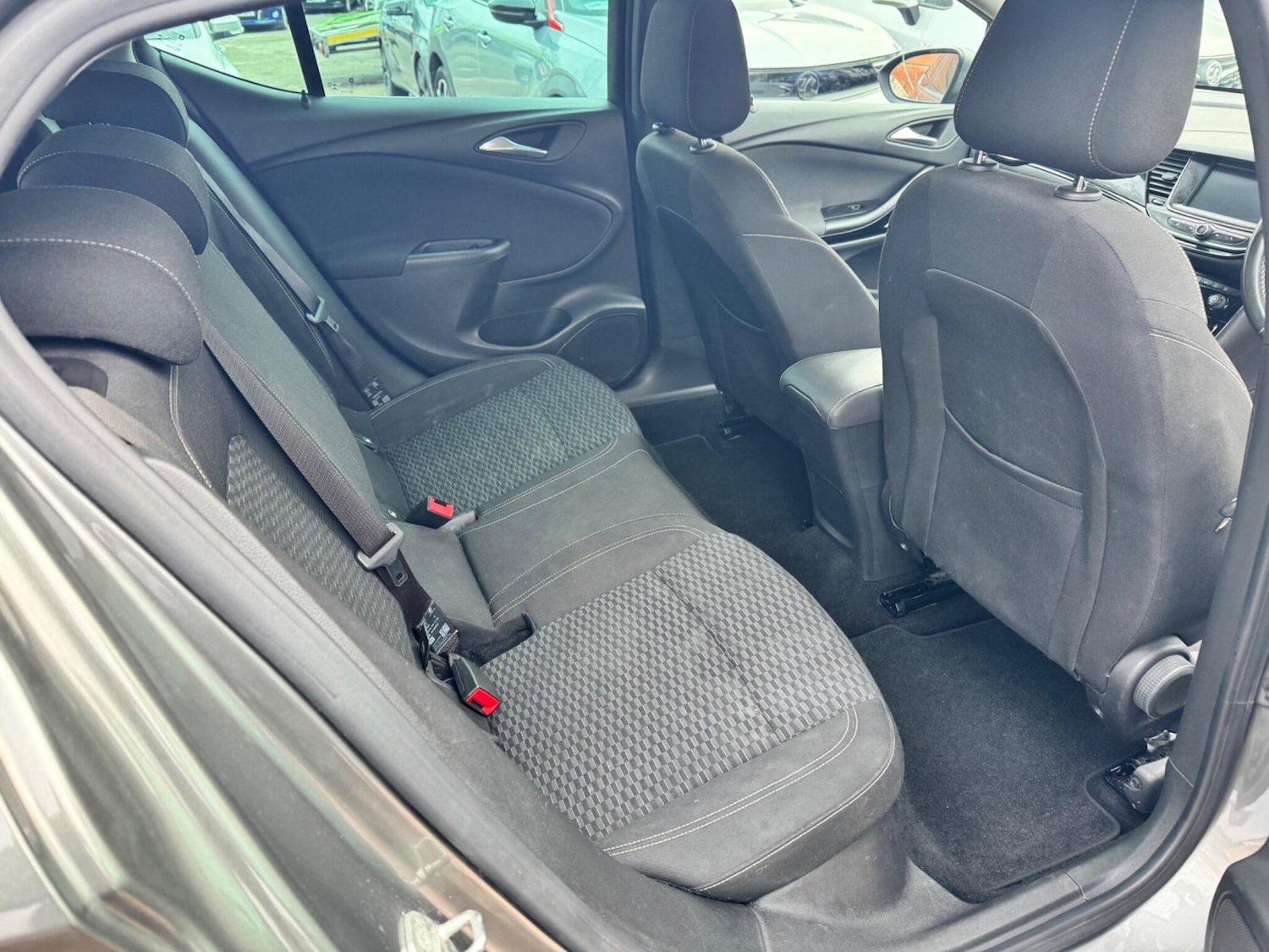 Used Vauxhall Astra 2018 for sale - 77598123: Photo 21