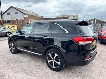 Used Kia Sorento 2017 for sale - 79348696: Photo