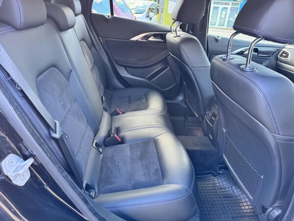 Used Infiniti Q30 2017 for sale - 76042707: Photo 16