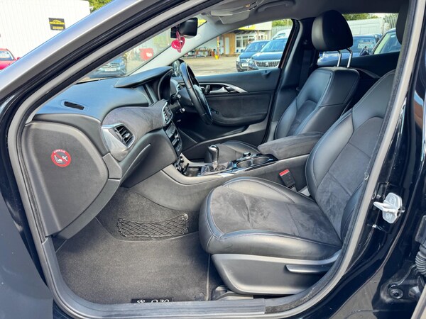 Used Infiniti Q30 2017 for sale - 76042707: Photo 17