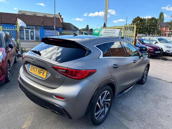 Used Infiniti Q30 2017 for sale - 76042707: Photo 5