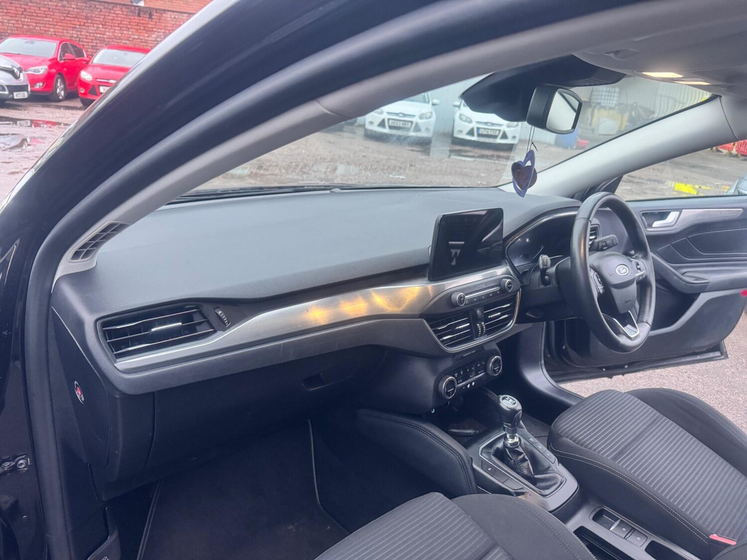 Used Ford Focus 2019 for sale - 76572897: Photo 11