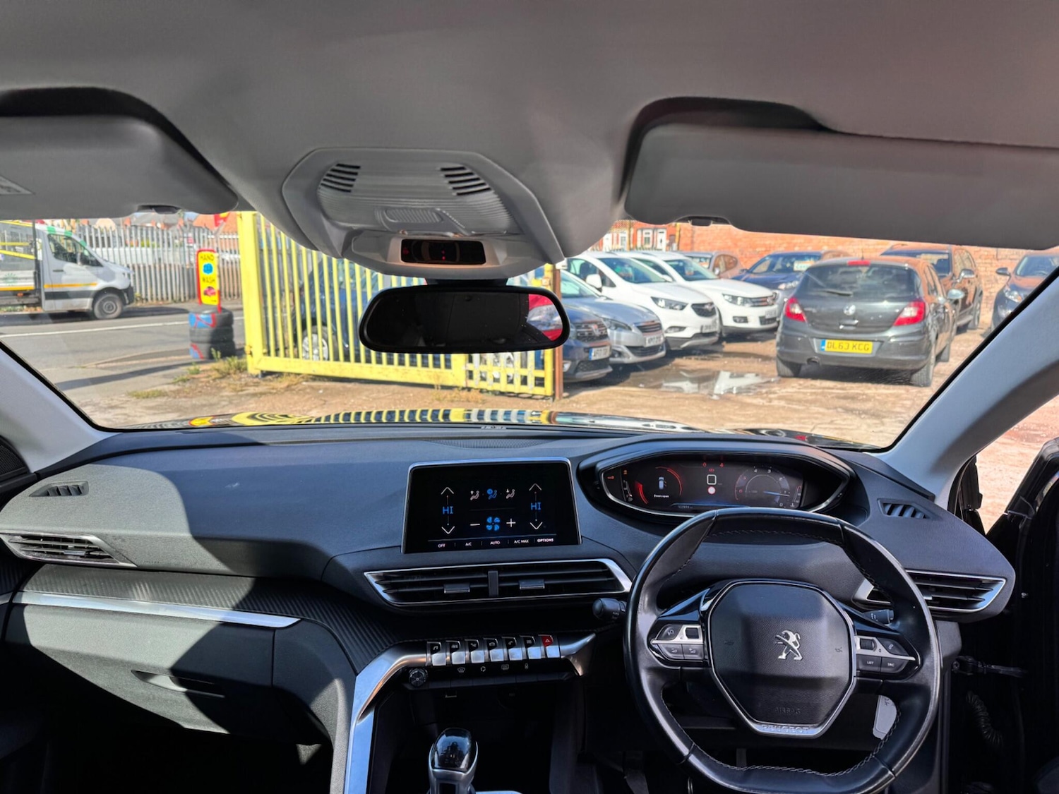 Used Peugeot 3008 2018 for sale - 76989205: Photo 15