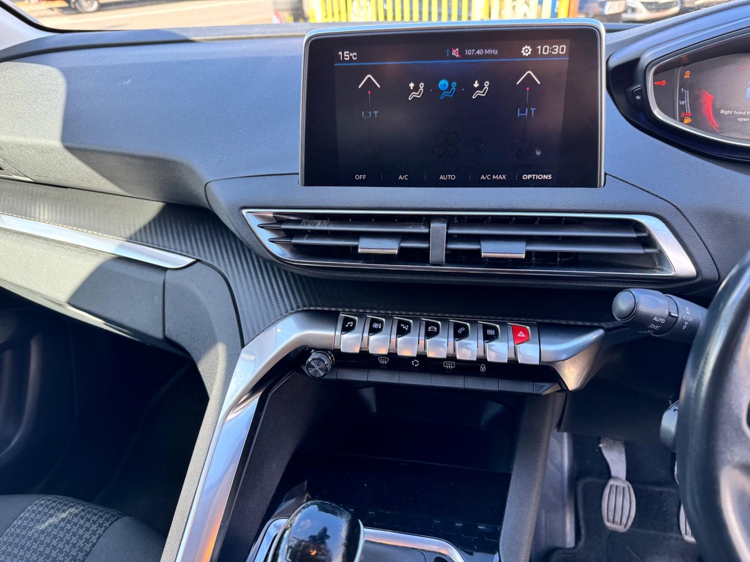 Used Peugeot 3008 2018 for sale - 76989205: Photo 25