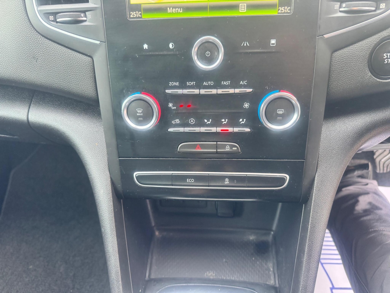 Used Renault Megane 2018 for sale - 77386333: Photo 20