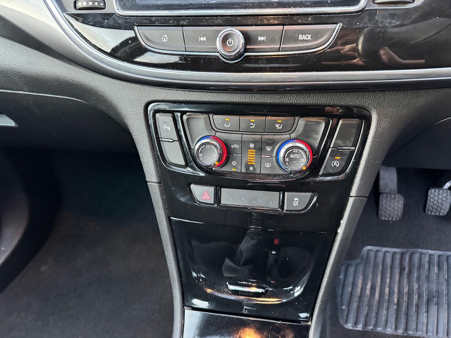 Used Vauxhall Mokka X 2019 for sale - 77015534: Photo 37