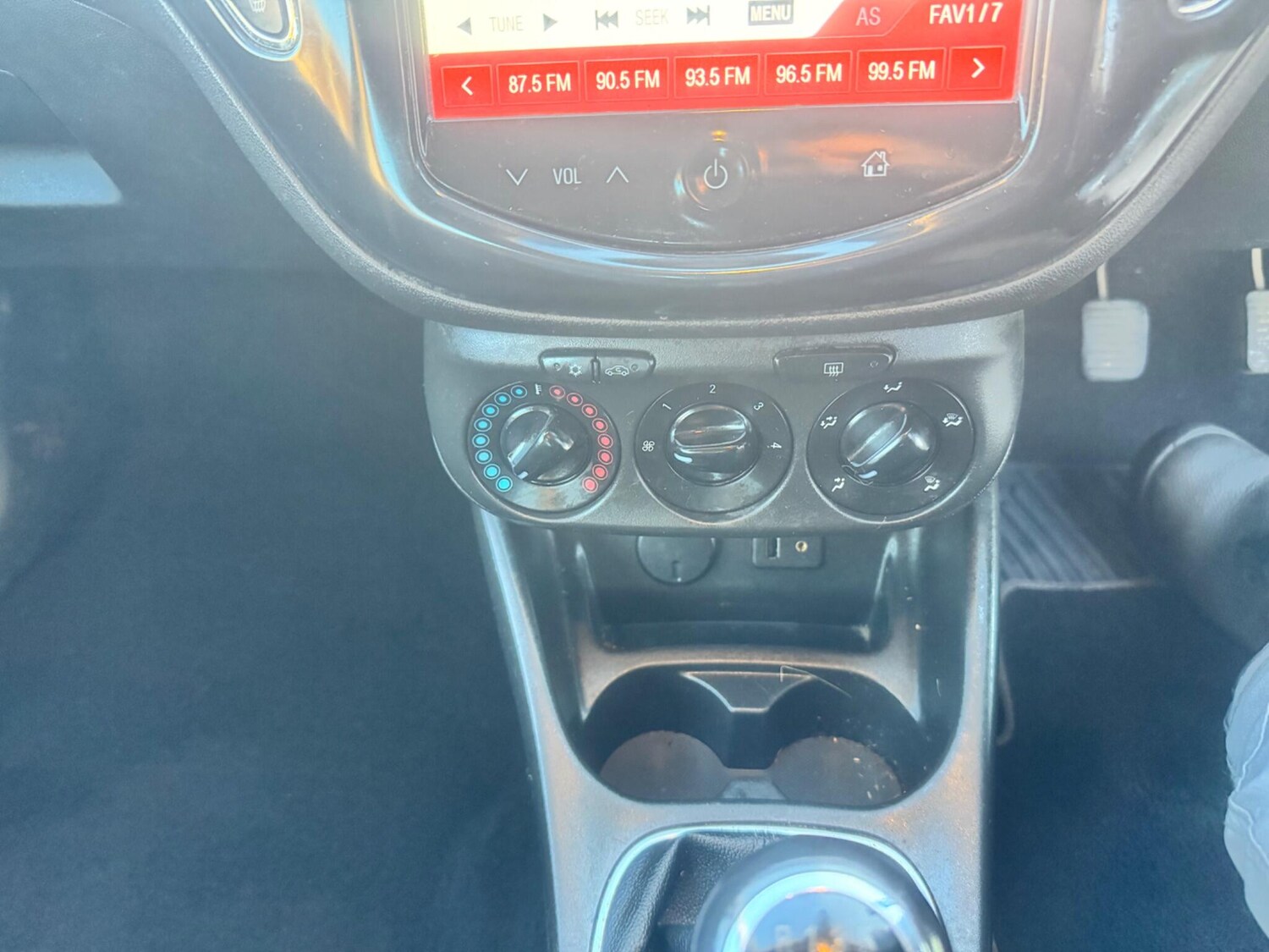 Used Vauxhall Corsa 2015 for sale - 77940568: Photo 21