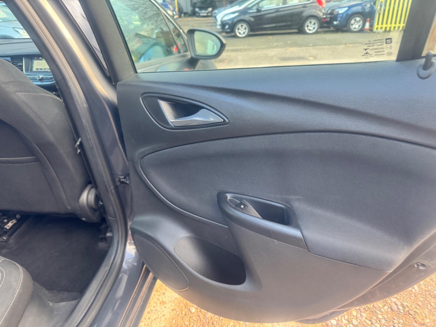 Used Vauxhall Astra 2016 for sale - 76620604: Photo 21