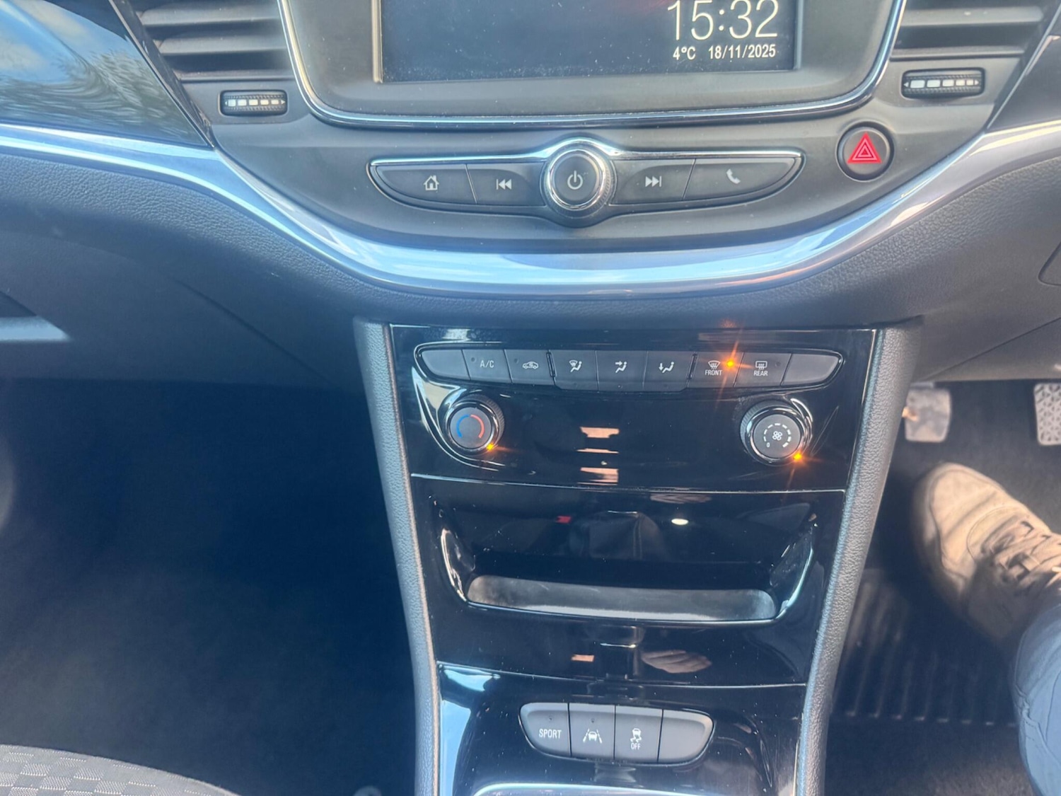 Used Vauxhall Astra 2016 for sale - 76620604: Photo 28