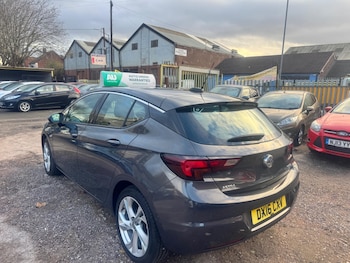 Used Vauxhall Astra 2016 for sale - 76620604: Photo