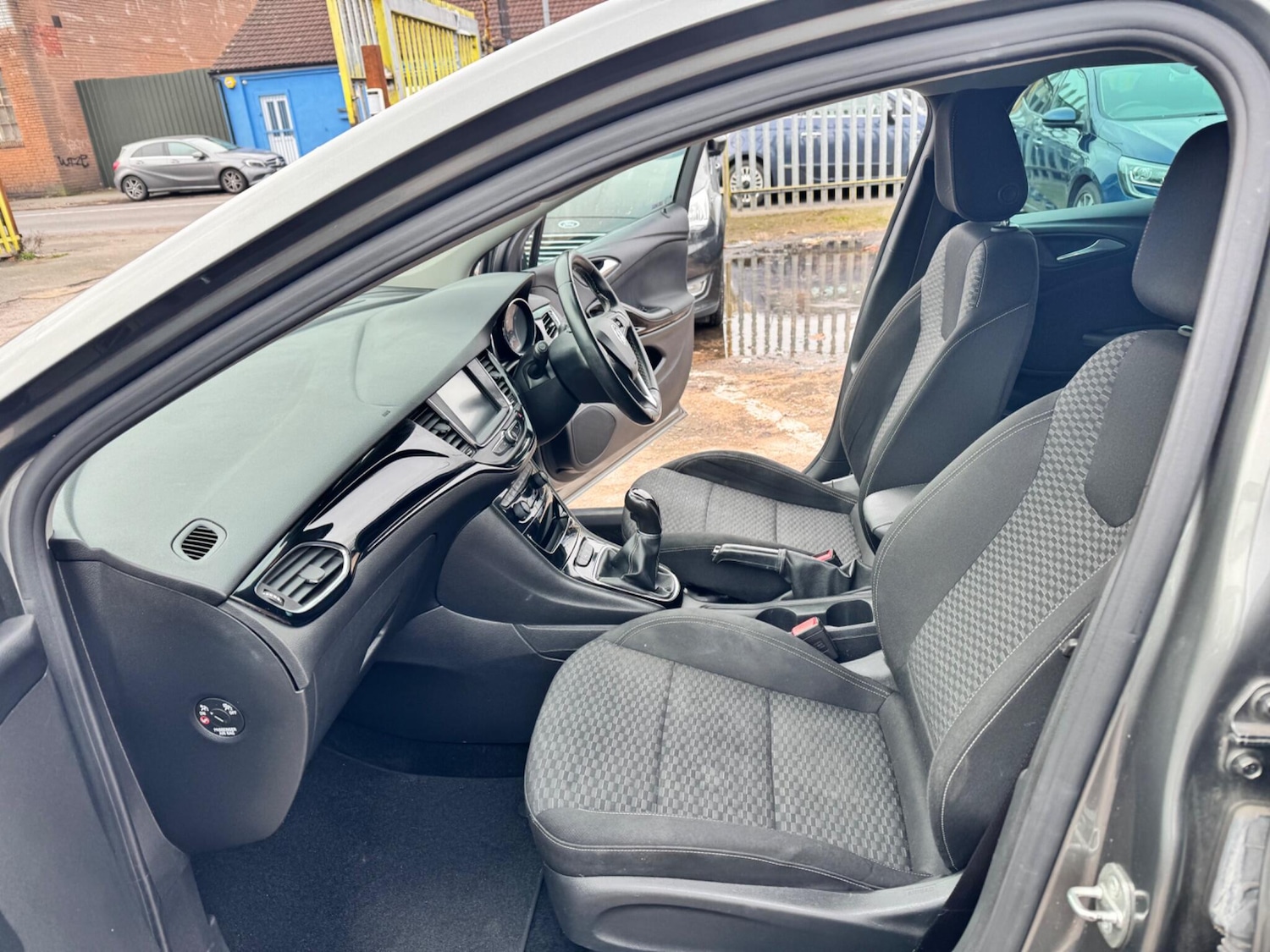 Used Vauxhall Astra for sale - 78115098: Photo 25