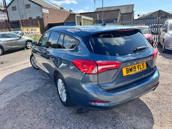 Used Ford Focus 2019 for sale - 79576195: Photo