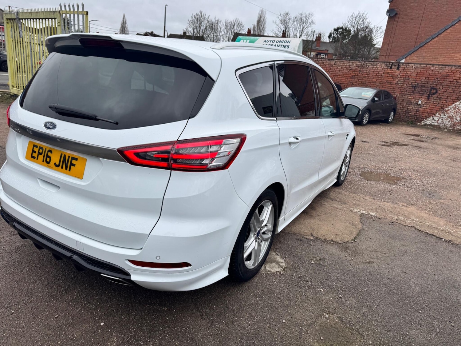 Used Ford S-Max 2016 for sale - 77611967: Photo 10