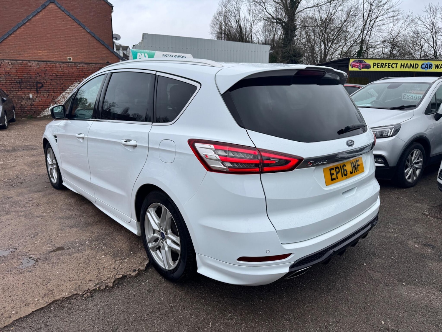 Used Ford S-Max 2016 for sale - 77611967: Photo 11
