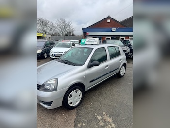 Used Renault Clio 2007 for sale - 76925907: Photo