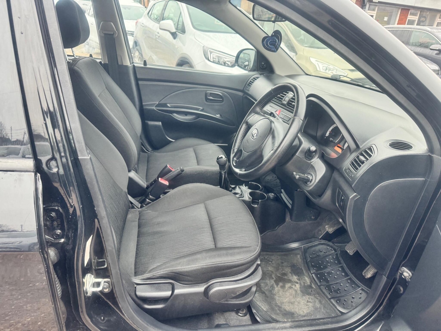 Used Kia Picanto 2010 for sale - 77345405: Photo 15